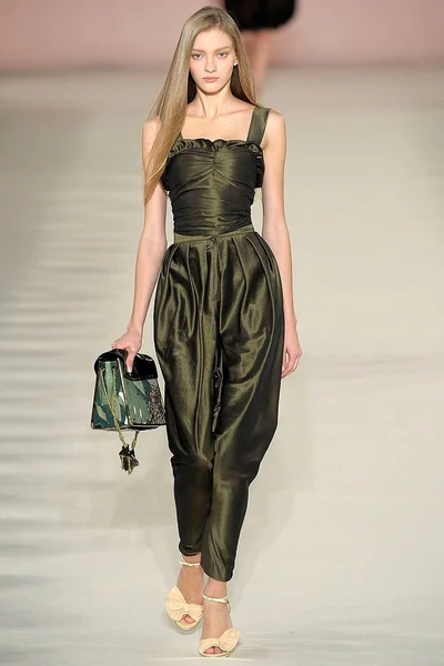 Look 33